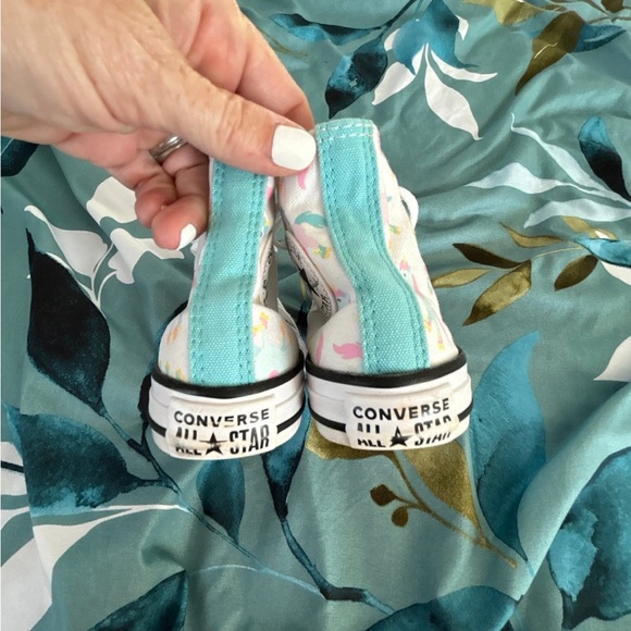 VGUC Unicorn Converse - Picture 2 of 5